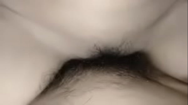 The fuckable pussy of an Asian girl, the pussy of a country girl until she cums.